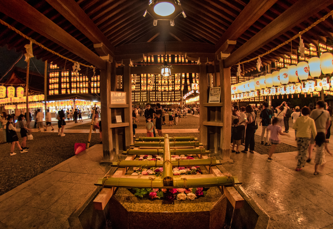 ⑦行事名所部門最優秀賞 多賀万灯祭（若林武司）